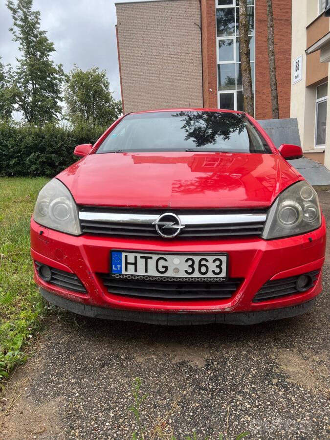 Opel Astra H Hatchback