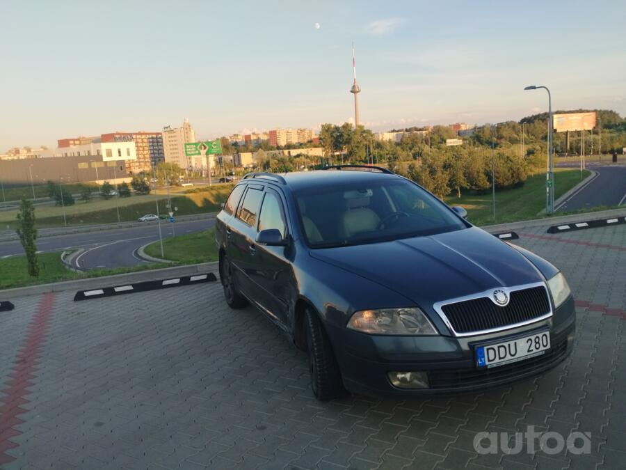 Skoda Octavia 2 generation Combi RS wagon 5-doors