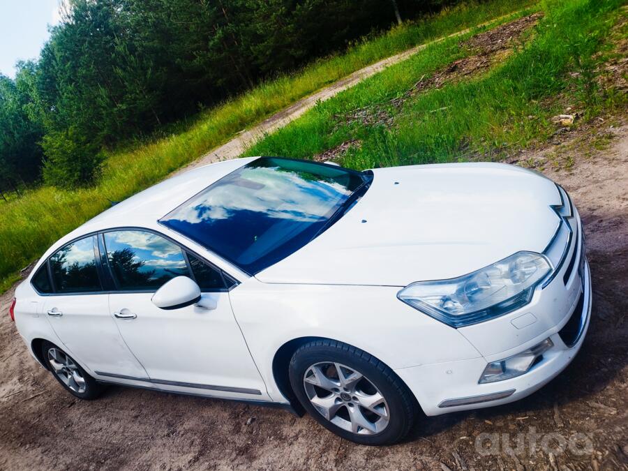 Citroen C5 2 generation Sedan
