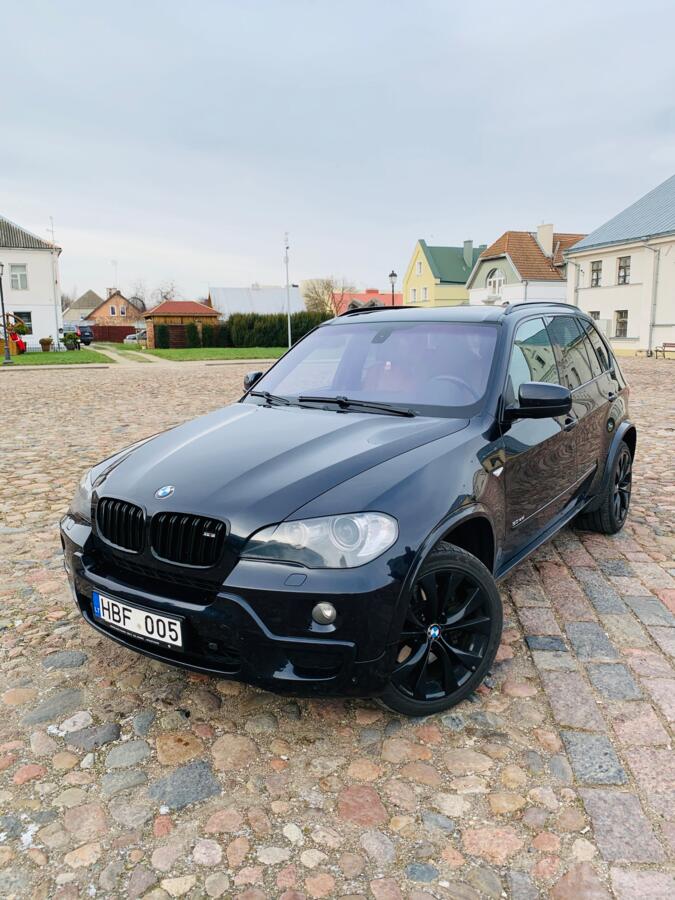 BMW X5 E70 Crossover