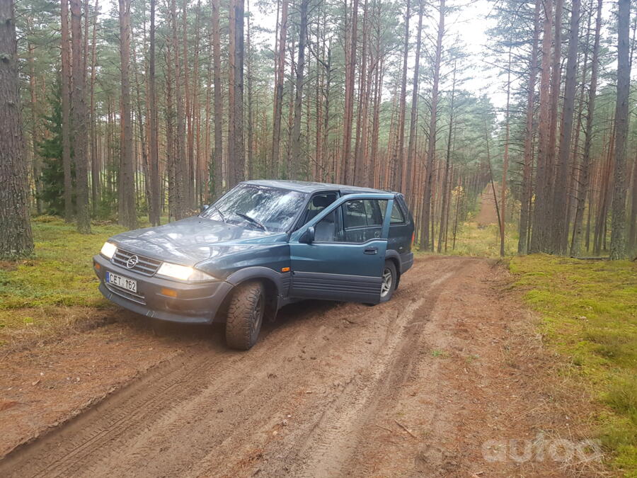 SsangYong Musso 1 generation SUV