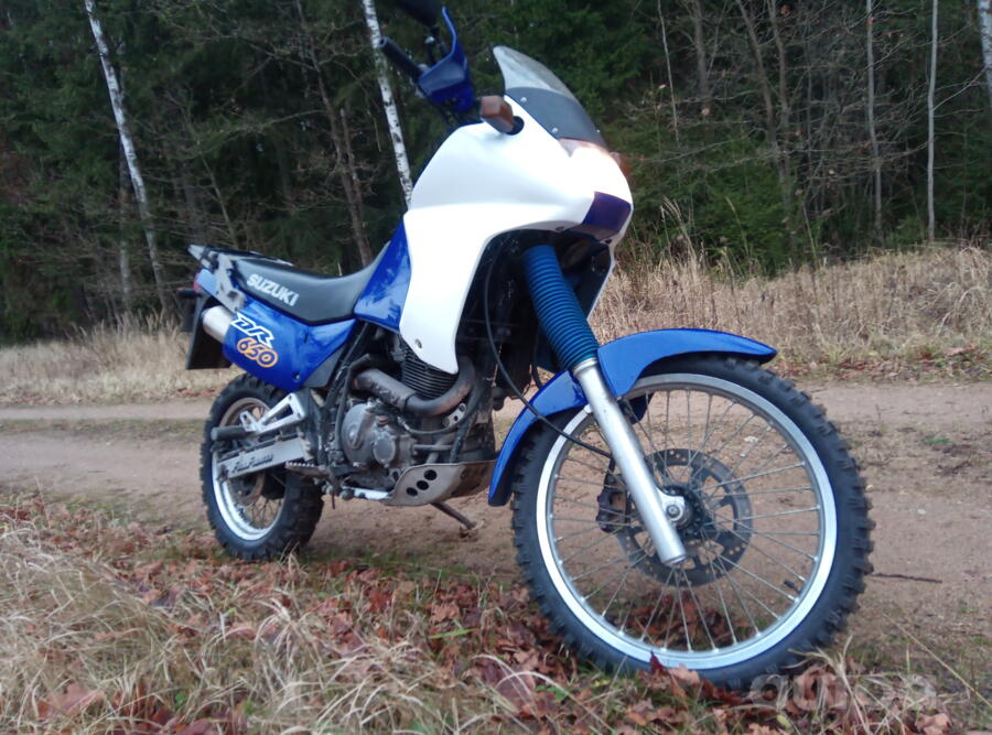 Suzuki DR