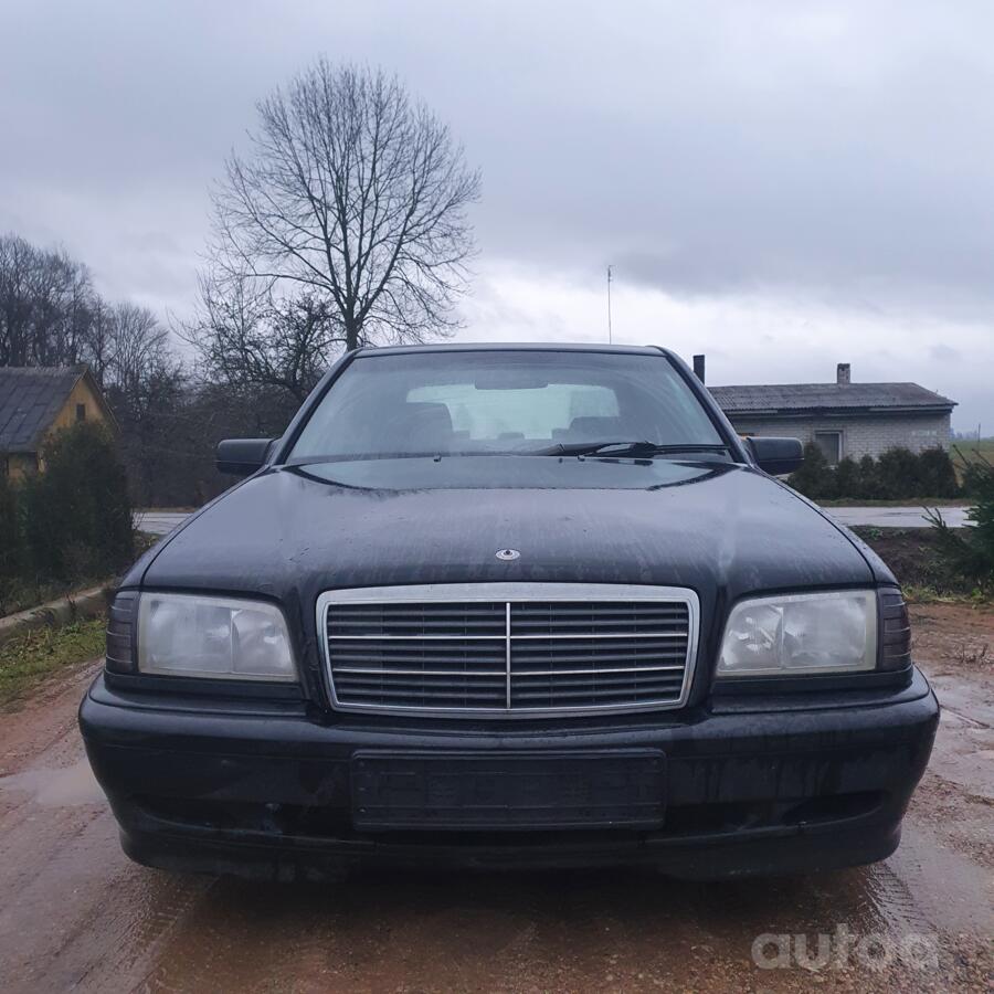 Mercedes-Benz C-Class W202/S202 Sedan
