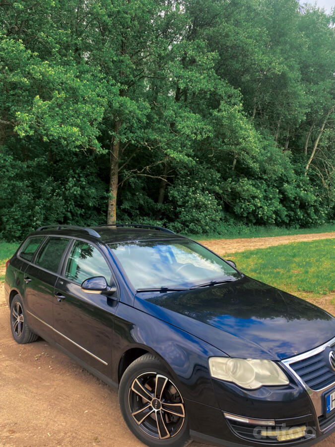Volkswagen Passat B6 wagon 5-doors