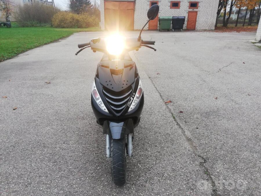 Piaggio Zip 50