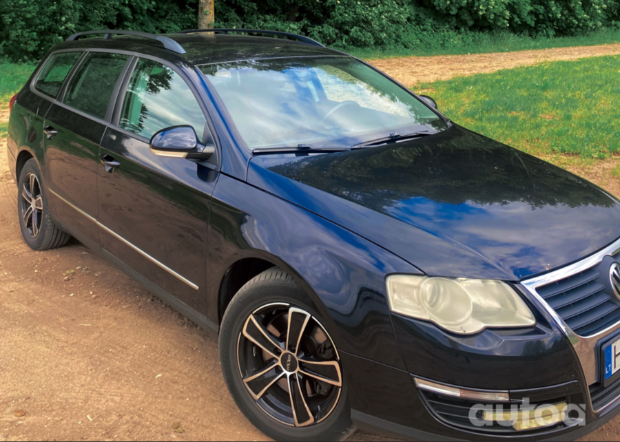 Volkswagen Passat B6 wagon 5-doors