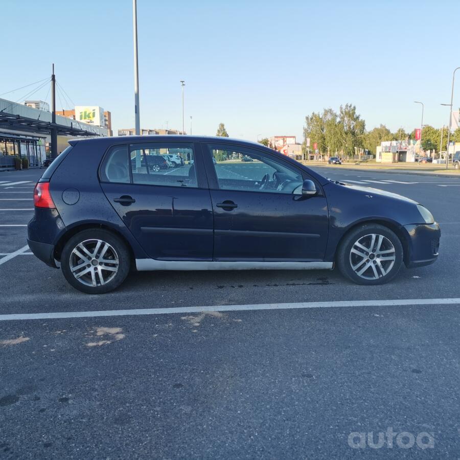 Volkswagen Golf 5 generation Hatchback 5-doors