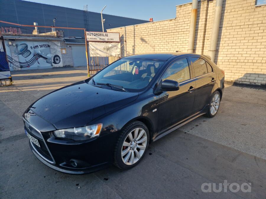 Mitsubishi Lancer X Sportback hatchback 5-doors