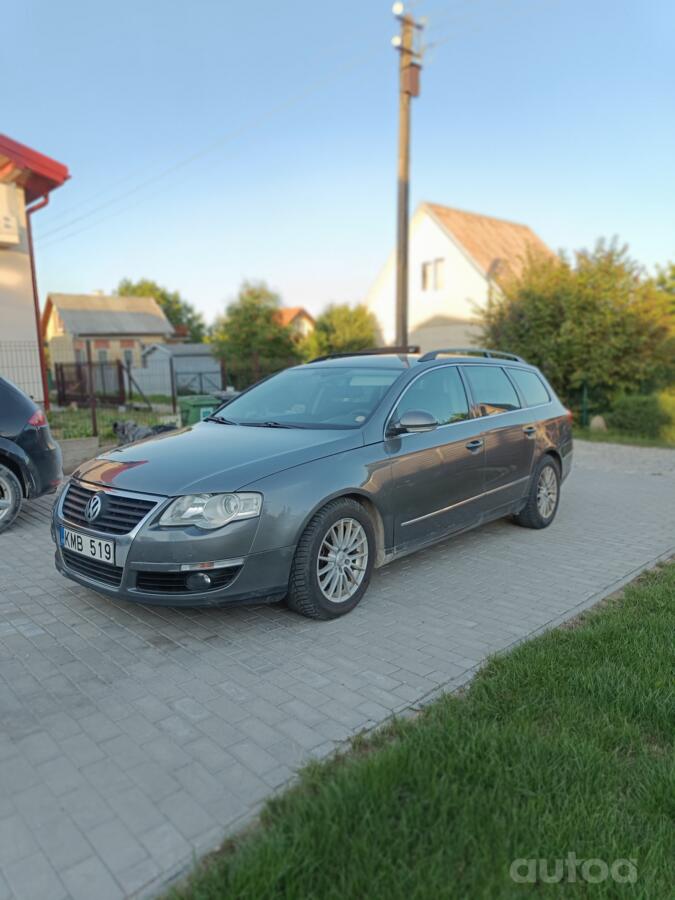 Volkswagen Passat B6 wagon 5-doors