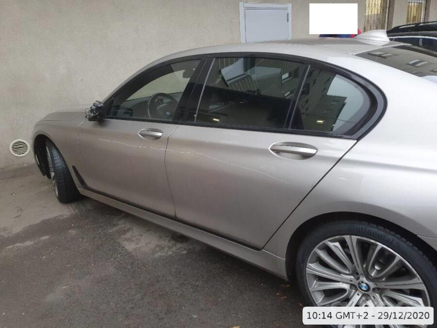 BMW 7 Series G11/G12 Sedan