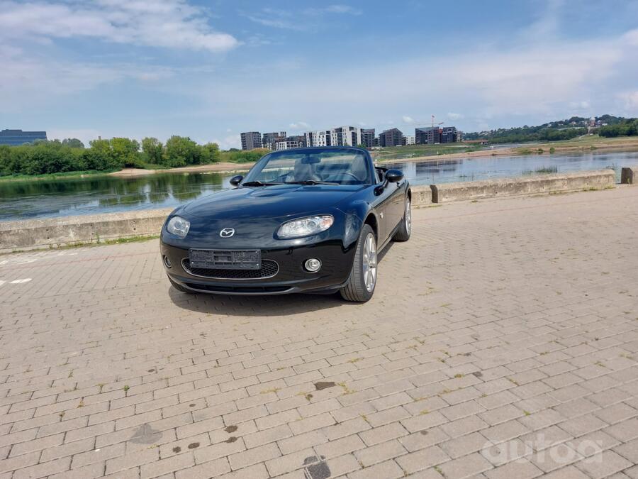 Mazda MX-5 NC Hardtop roadster 2-doors