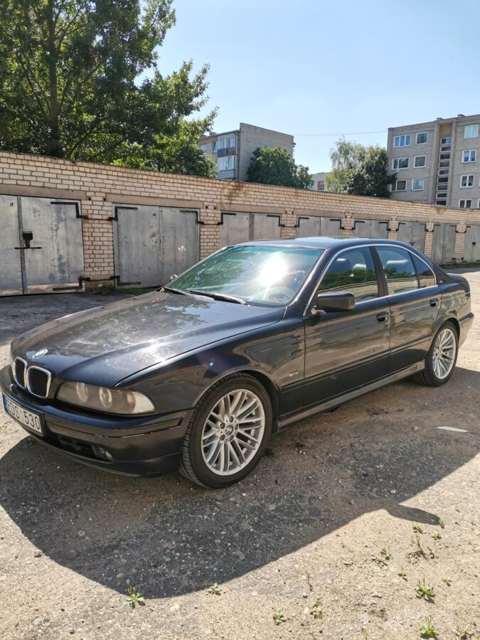 BMW 5 Series E39 Sedan 4-doors