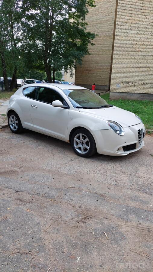 Alfa Romeo MiTo 955 Hatchback