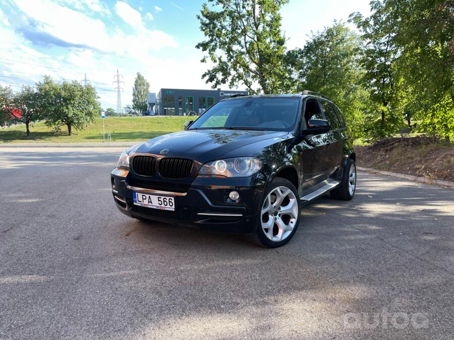 BMW X5 E70 Crossover