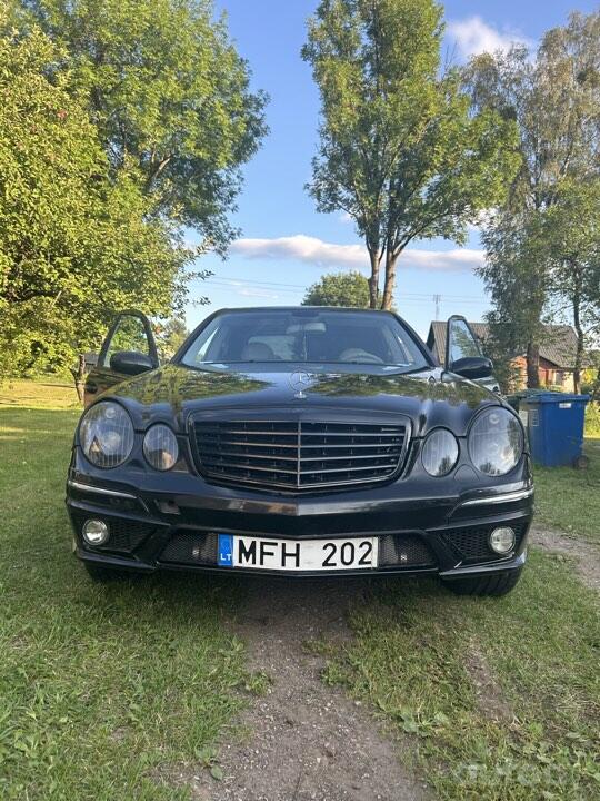 Mercedes-Benz E-klasse AMG W211 Sedan