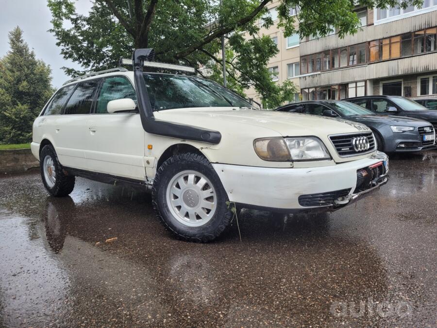 Audi A6 A4/C4 wagon