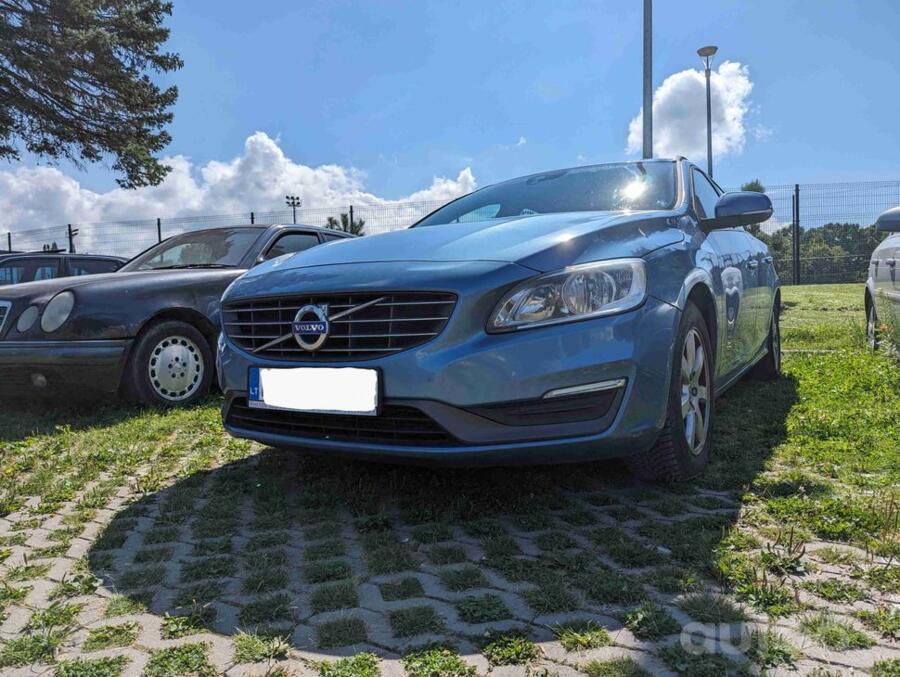 Volvo V60 1 generation [restyling] wagon 5-doors