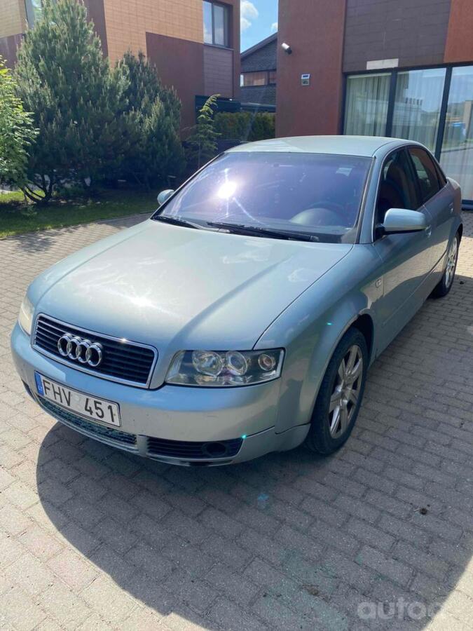 Audi A4 B6 Sedan