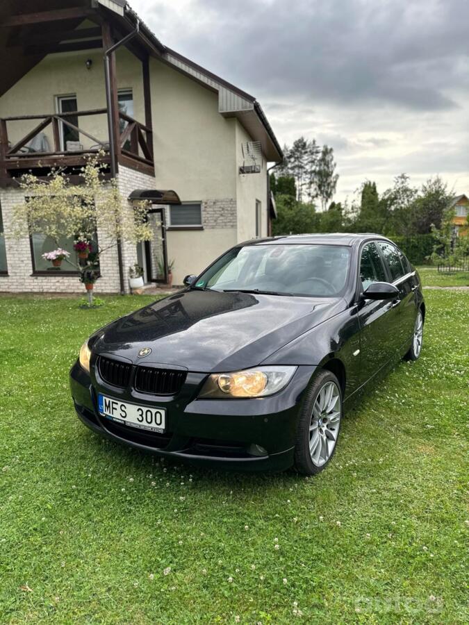 BMW 3 Series E90/E91/E92/E93 Sedan