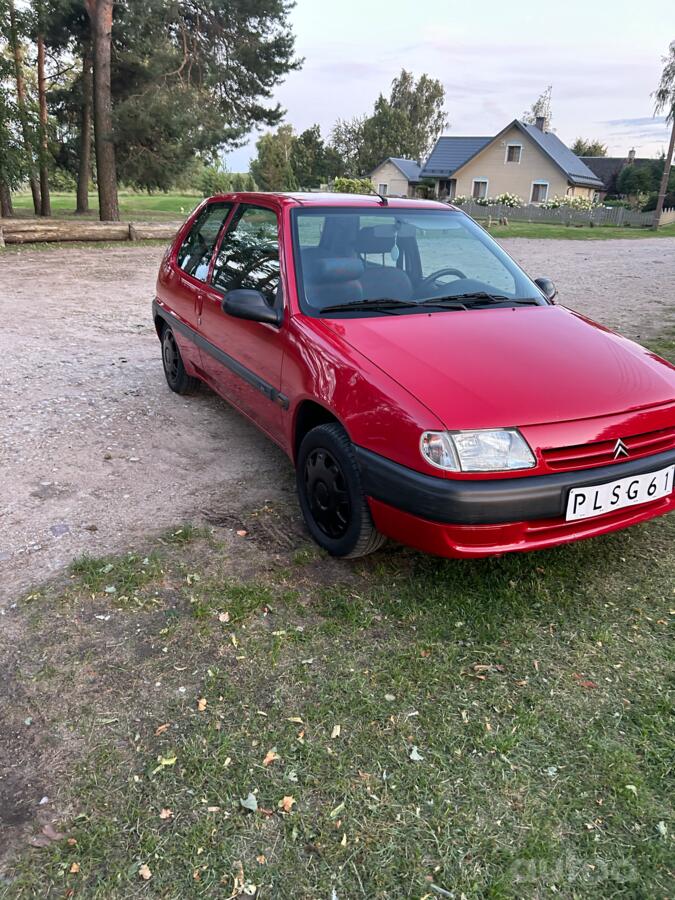Citroen Saxo 1 generation Hatchback