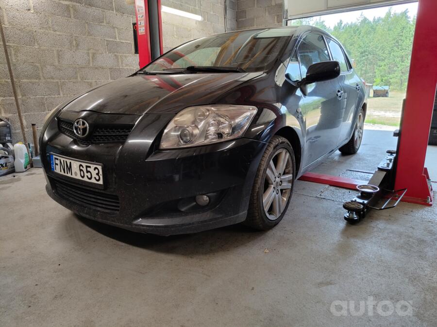 Toyota Auris 1 generation Hatchback 5-doors