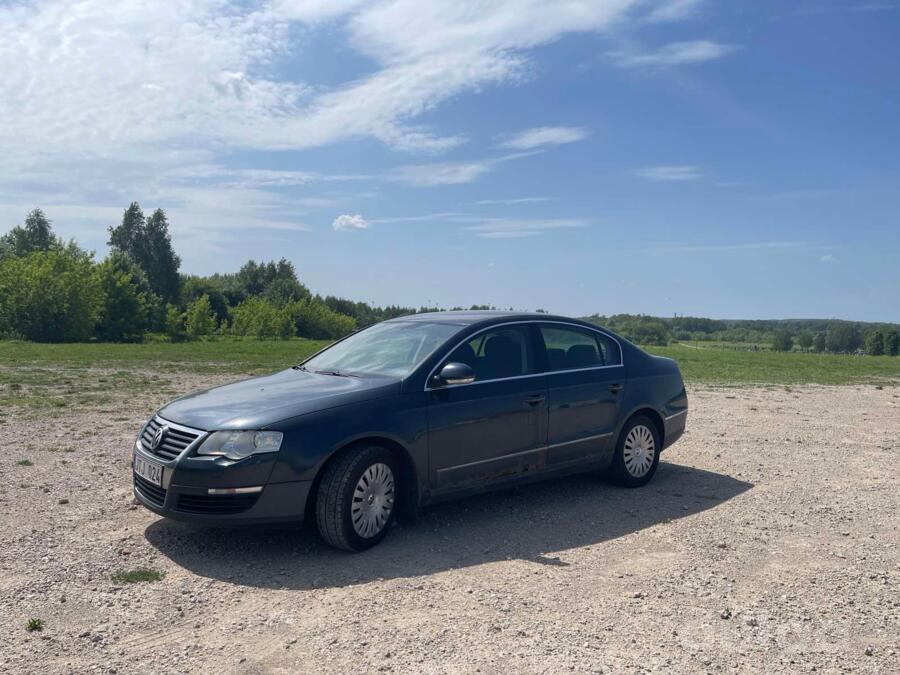 Volkswagen Passat B6 Sedan 4-doors