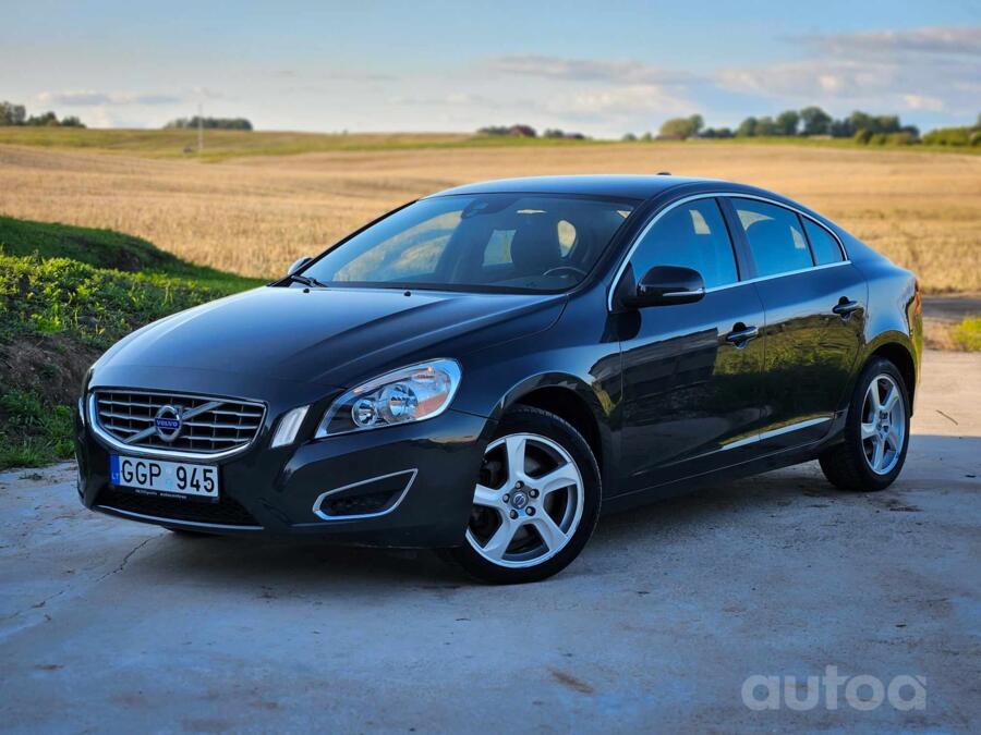 Volvo S60 2 generation Sedan