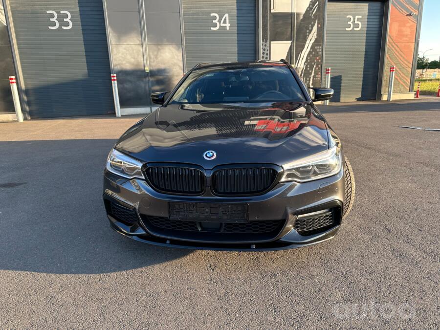 BMW 5 Series G30 Touring wagon