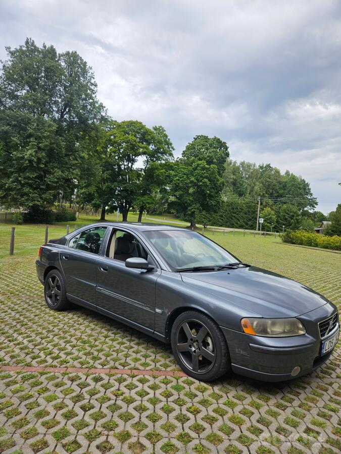 Volvo S60 1 generation [restyling] Sedan