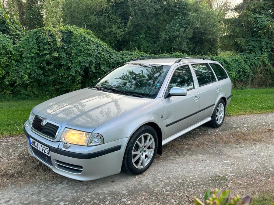 Skoda Octavia RS A4 liftback 