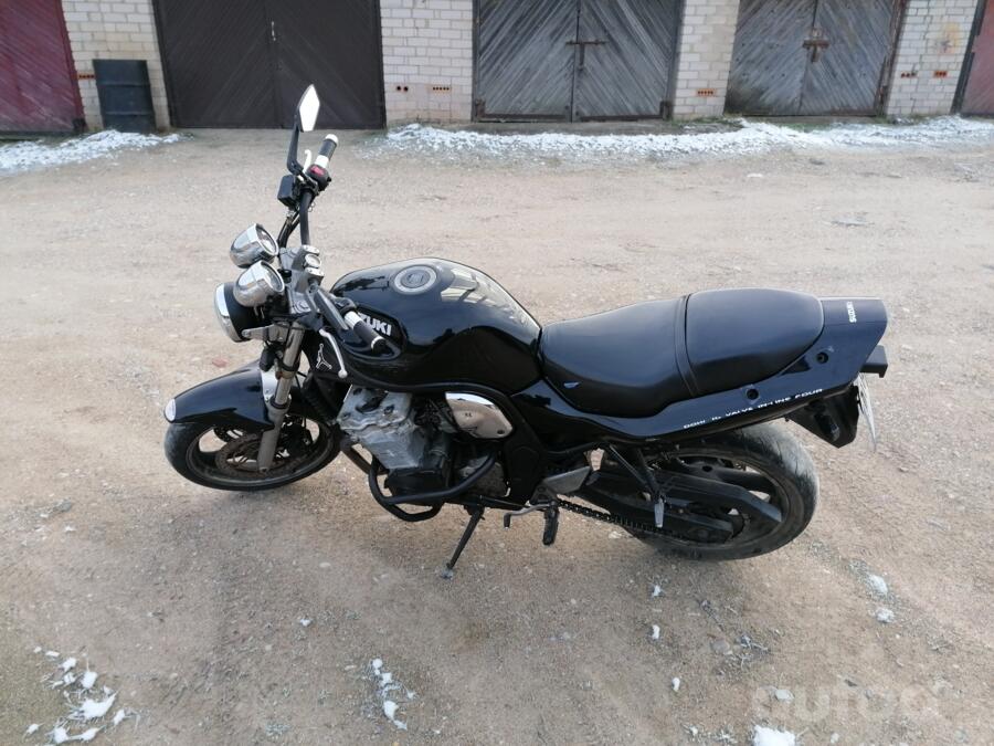 Suzuki GSX