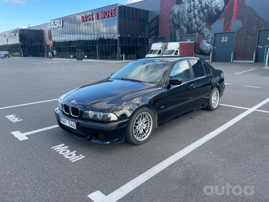 BMW 5 Series E39 Sedan 4-doors