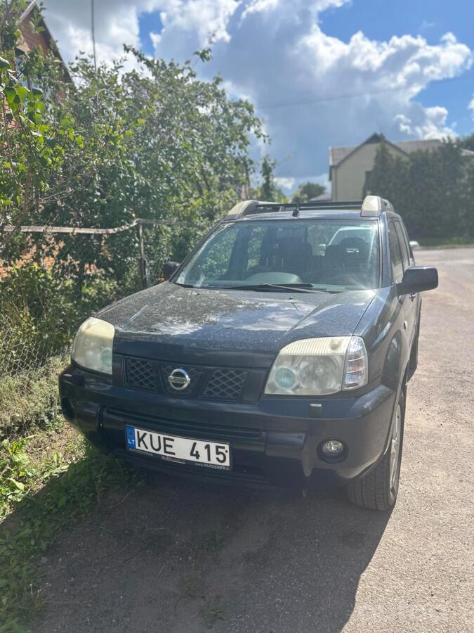 Nissan X-Trail T30 Crossover