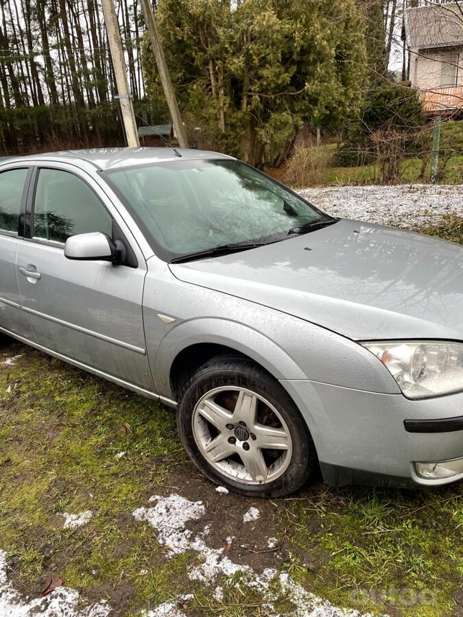 Ford Mondeo 3 generation Sedan