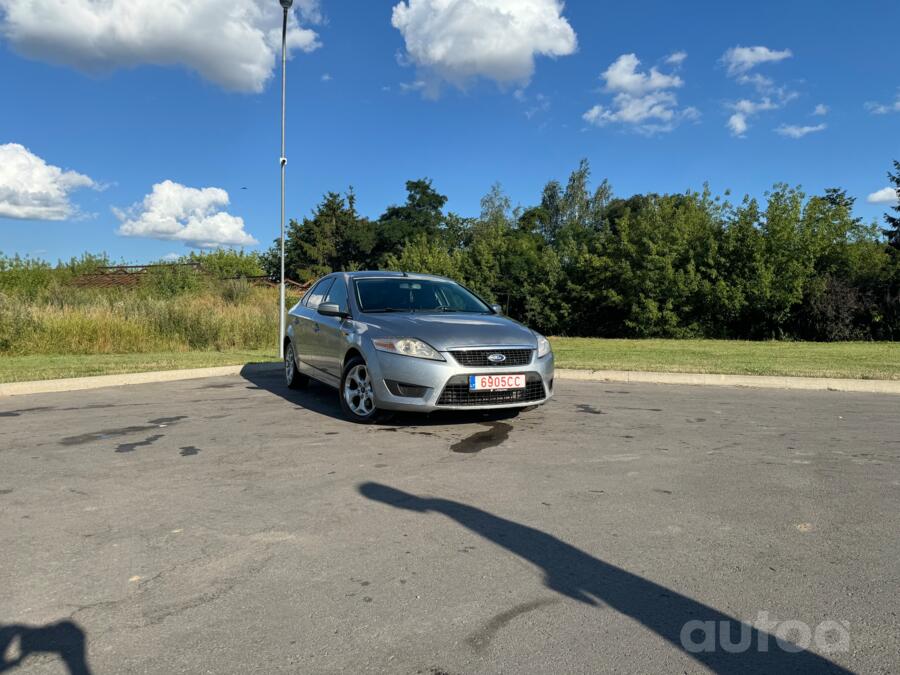 Ford Mondeo 4 generation Liftback