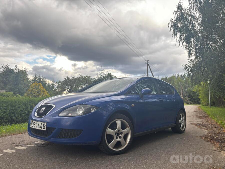 SEAT Leon 2 generation Hatchback 5-doors