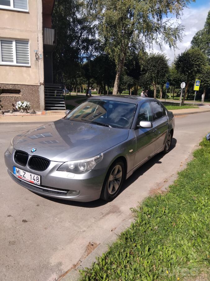 BMW 5 Series E60/E61 Sedan