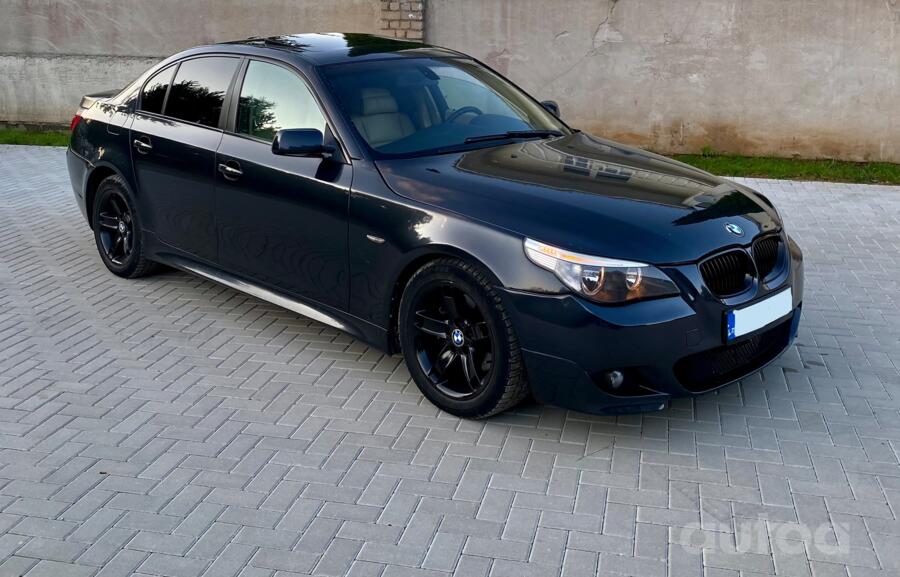 BMW 5 Series E60/E61 Sedan
