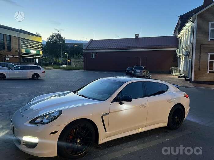Porsche Panamera 970 Liftback