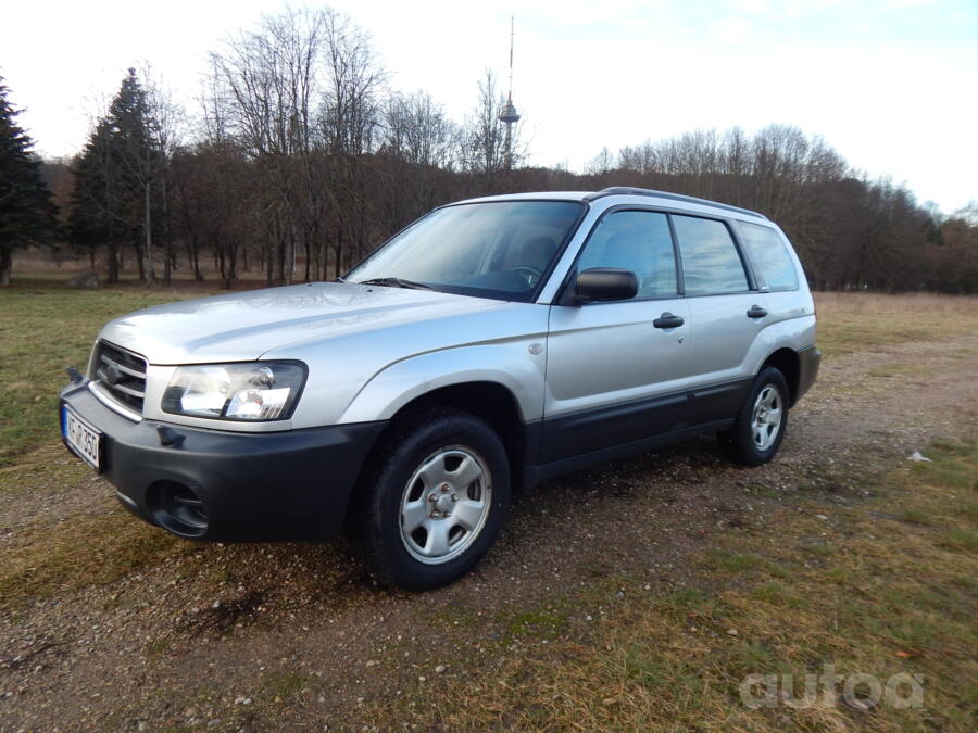 Subaru Forester 2 generation Cross Sports crossover 5-doors