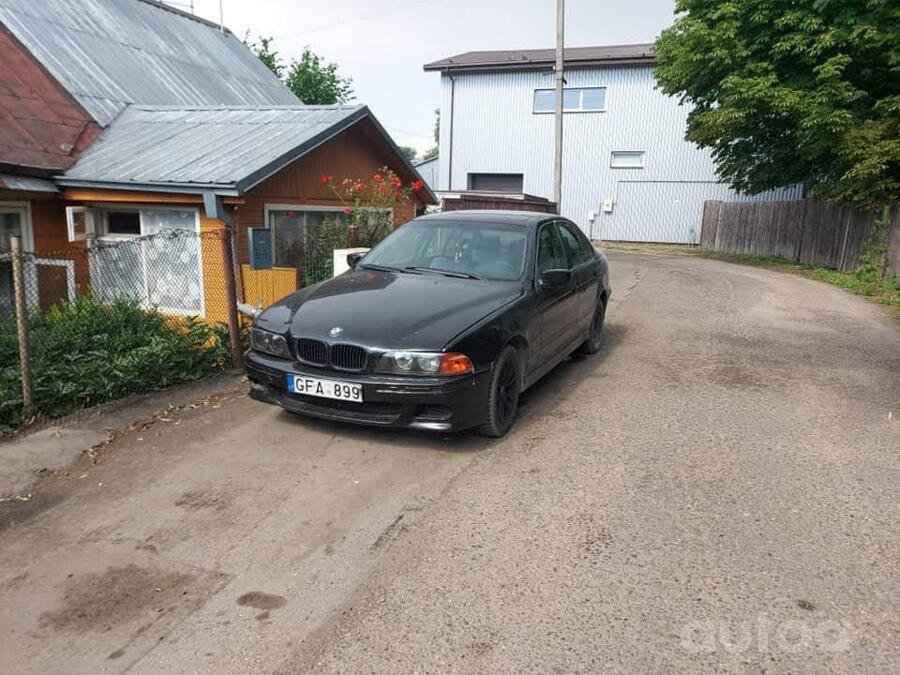 BMW 5 Series E39 Sedan 4-doors