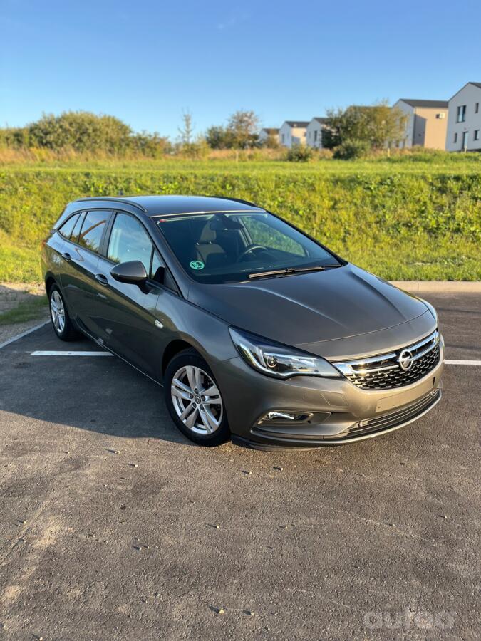 Opel Astra K wagon