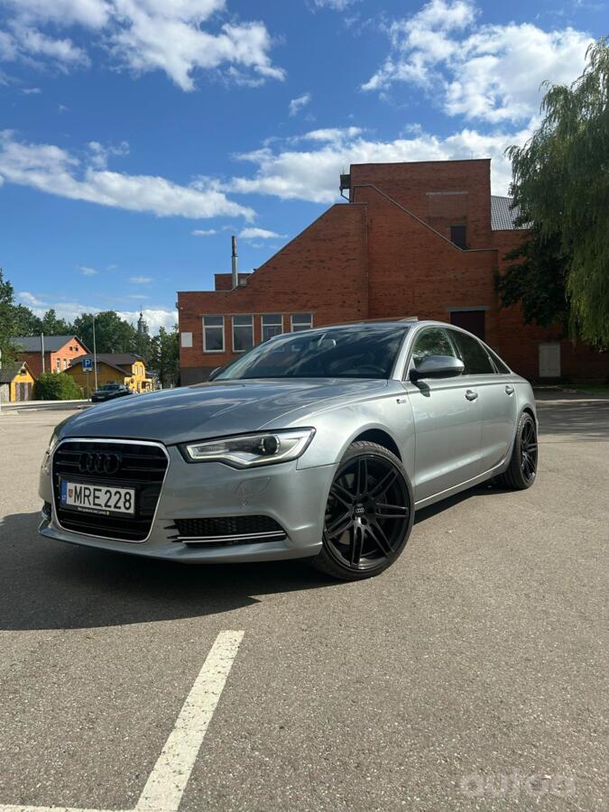 Audi A6 4G/C7 Sedan