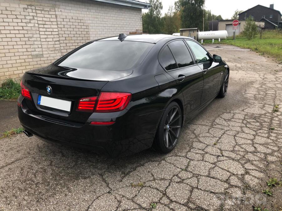 BMW 5 Series F07/F10/F11 Sedan