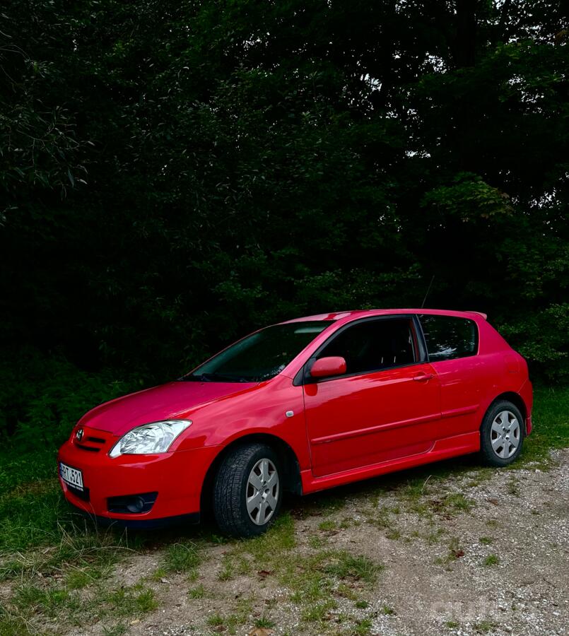 Toyota Corolla E130 [restyling] Hatchback 3-doors
