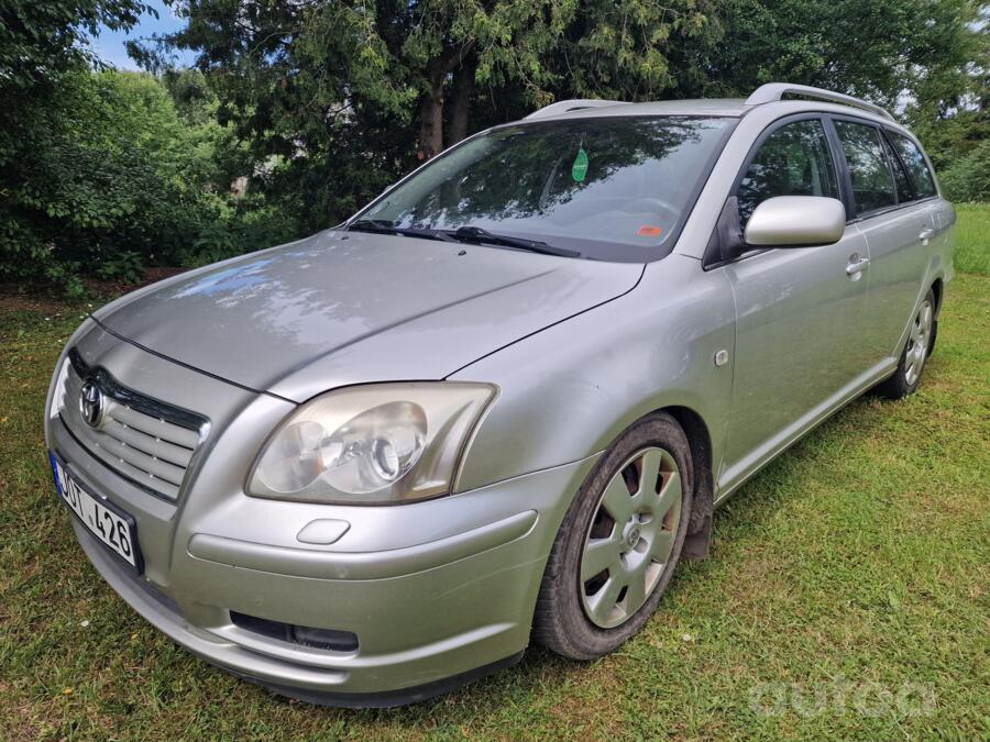 Toyota Avensis 2 generation wagon