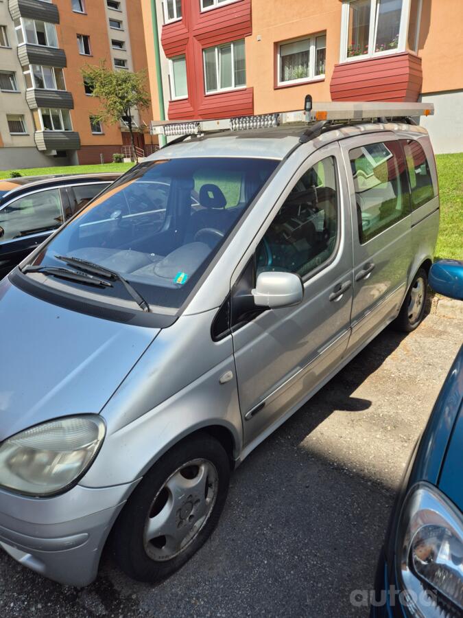 Mercedes-Benz Vaneo W414 Minivan