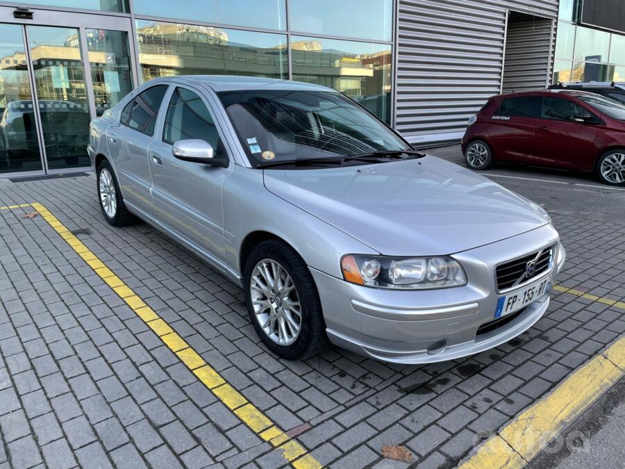 Volvo S60 1 generation [restyling] Sedan