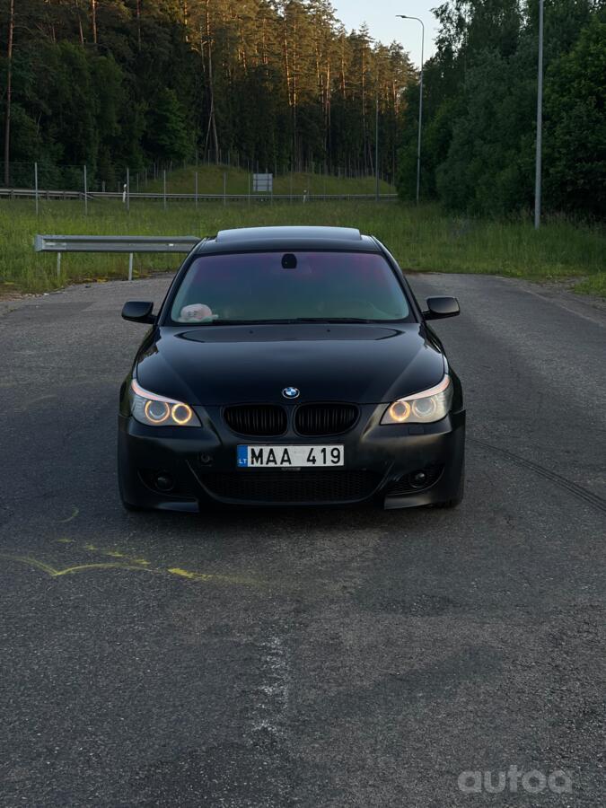 BMW 5 Series E60/E61 Sedan