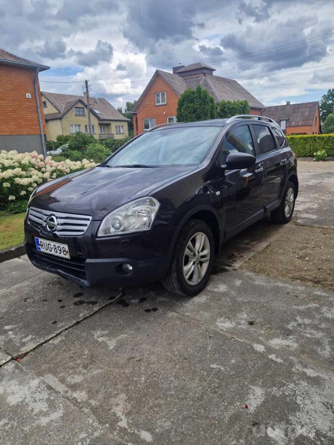 Nissan Qashqai+2 1 generation